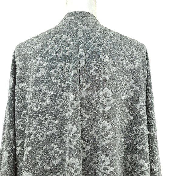 LuLaRoe Open Front 3/4 Sleeve Cardigan Sweater Womens Size L Grey Floral - Picture 8 of 15